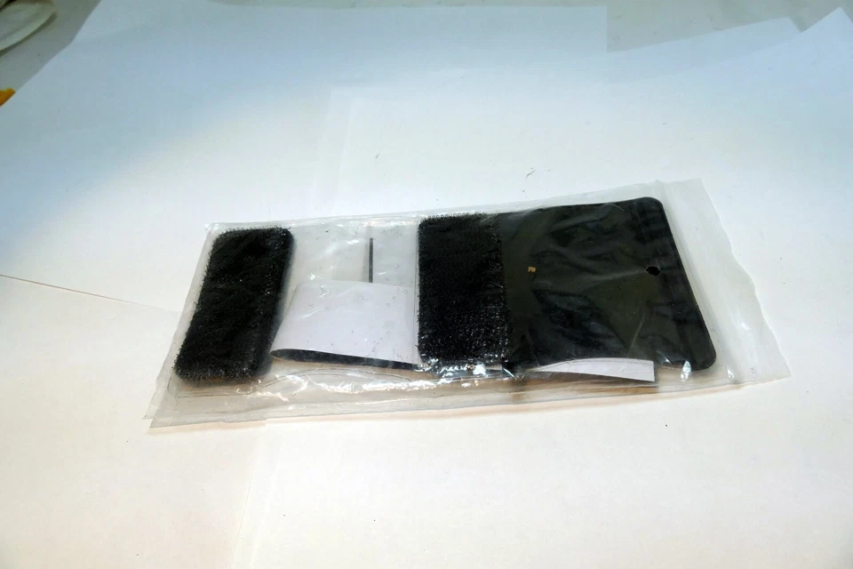 Hoop and Loop tape for LumiQuest SOFTBOX Flash Diffuser for Flash - Image 3 of 4