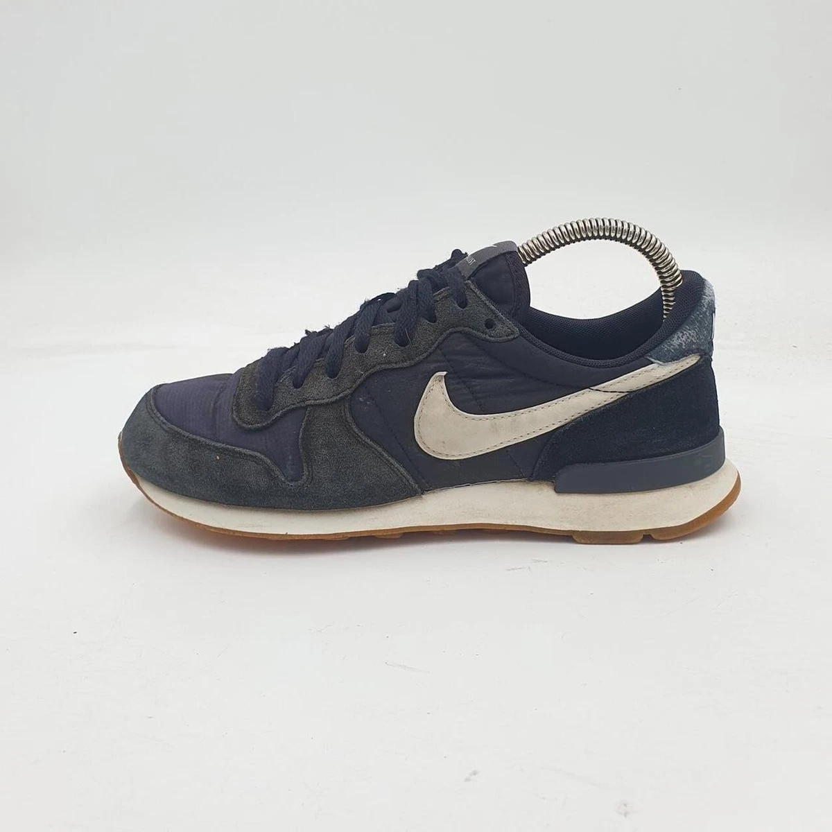 wmns internationalist nike