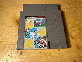 Super Mario Bros Duck Hunt World Class Track Meet Authentic, Tested - NES S/Free