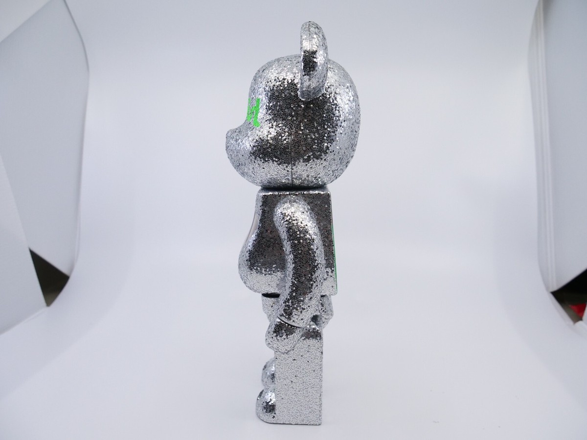 BE@RBRICK 400% + 100% X-Girl Yurino 2020 Medicom Toy Bearbrick Art