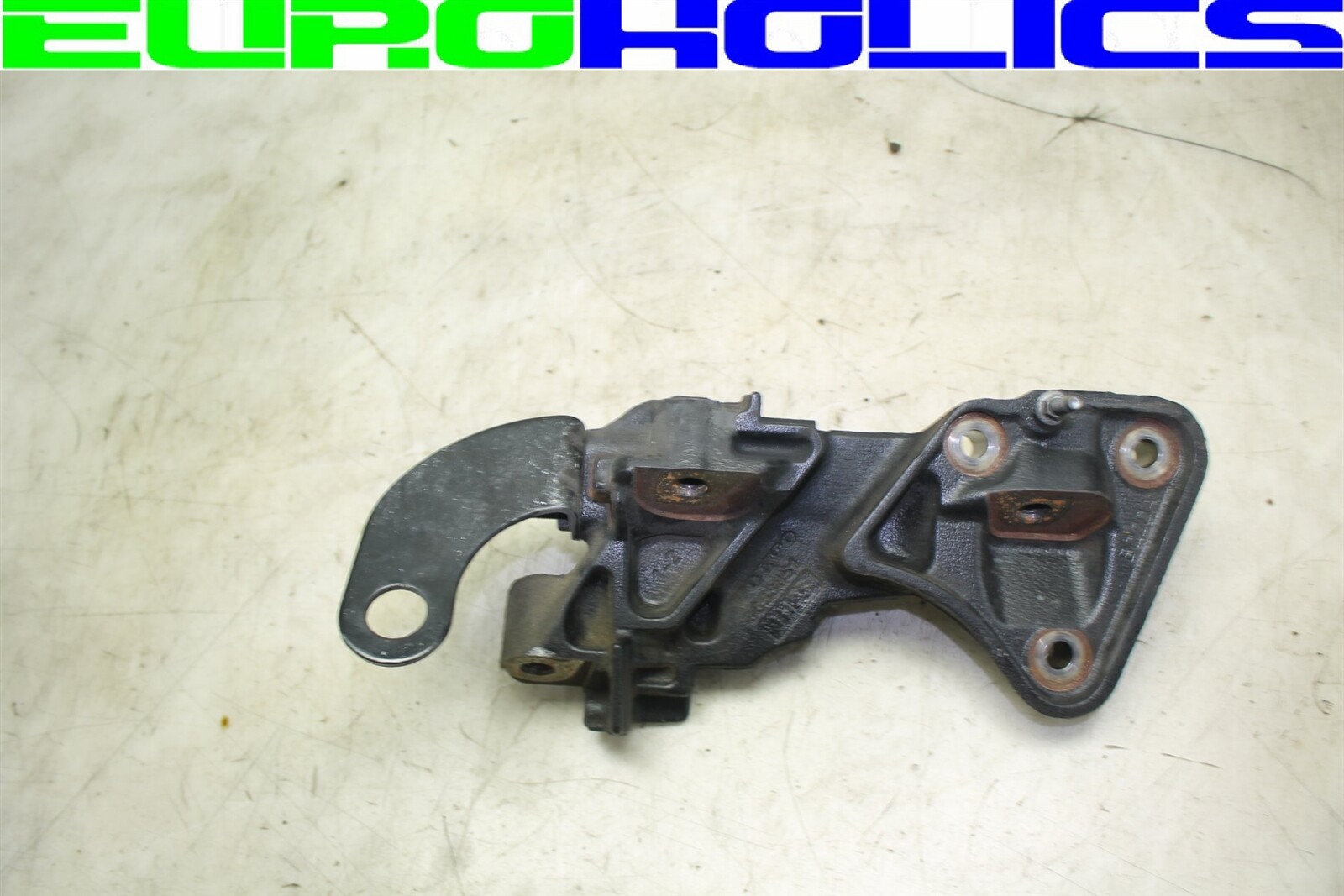 2012 - 2016 Volvo S60 2.5t Engine Motor Bracket Support Cylinder