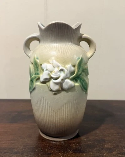 Vintage 1950's Roseville Pottery Gardenia Double Handle Vase 681-6”