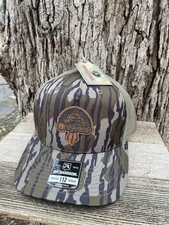 Only Fans Turkey Hunter Leatherette patch Mossy Oak Bottomland richardson 112