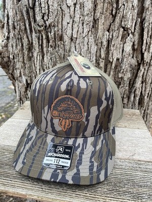 Only Fans Turkey Hunter Leatherette patch Mossy Oak Bottomland richardson 112
