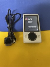 Microsoft Zune 30 Digital Media MP3 Player 1090 - White - WORKING.