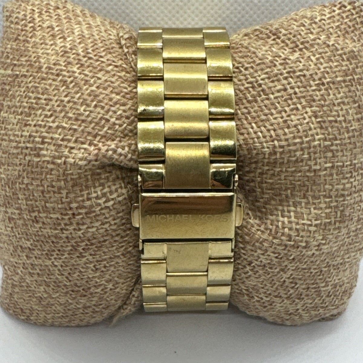 Michael Kors Slim Runway MK3264 Women Analog Pink Dial 