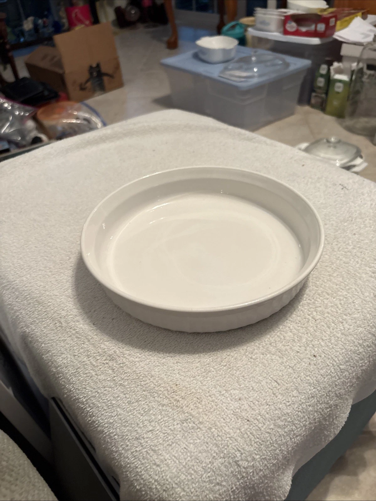 Vintage Corning Ware French White F-8-B 8.5" Round Quiche Tart Pie Dish