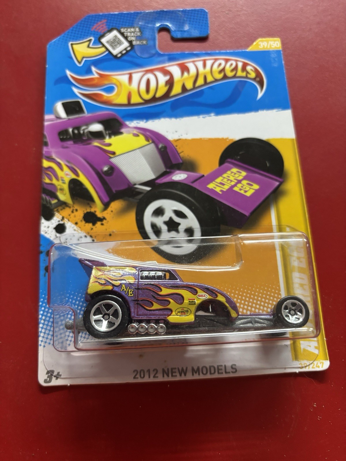 Hot Wheels Altered Ego 2012 New Models #39 Purple 1:64 New