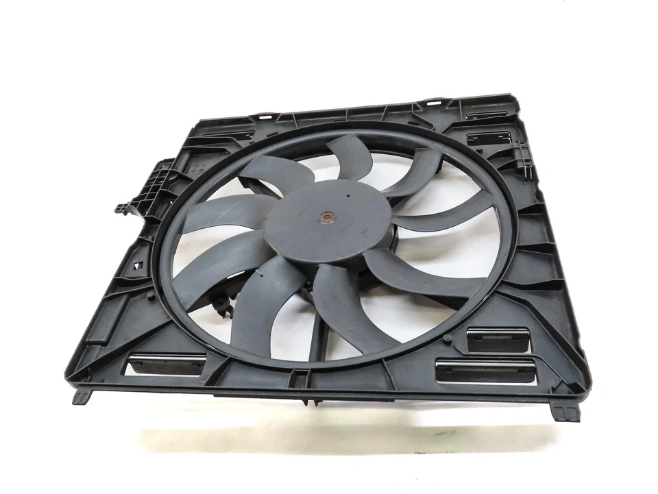 BMW X5 X5M X6 X6M 2008-2014 (E70 E71) 850 VATIOS MONTAJE VENTILADOR REFRIGERACIÓN RADIADOR Foto 2 de 4