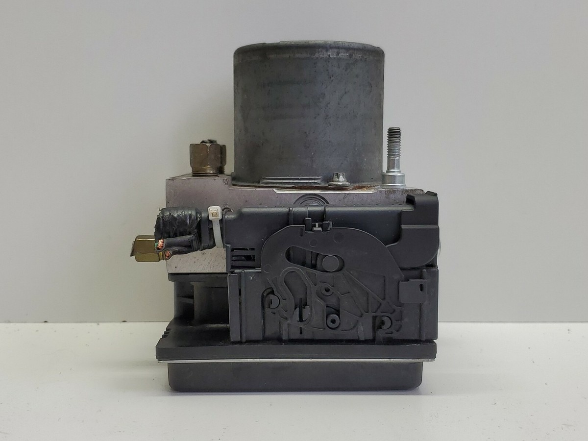 10 2010 Nissan Altima ABS Anti Lock Brake Pump Module | 47660