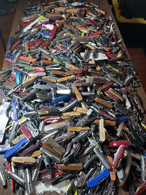TSA Confiscated Pocket Knives/ Multitools Lot