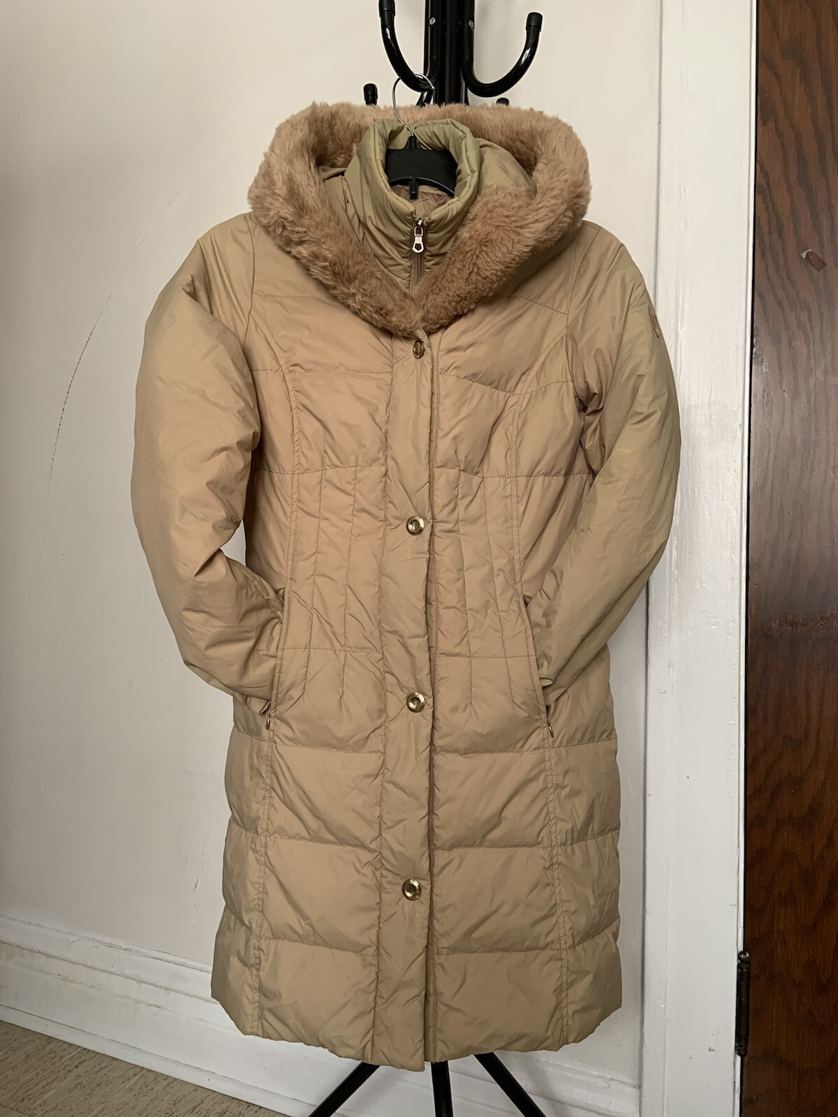 Larry Levine Woman's Down-Filled Coat 