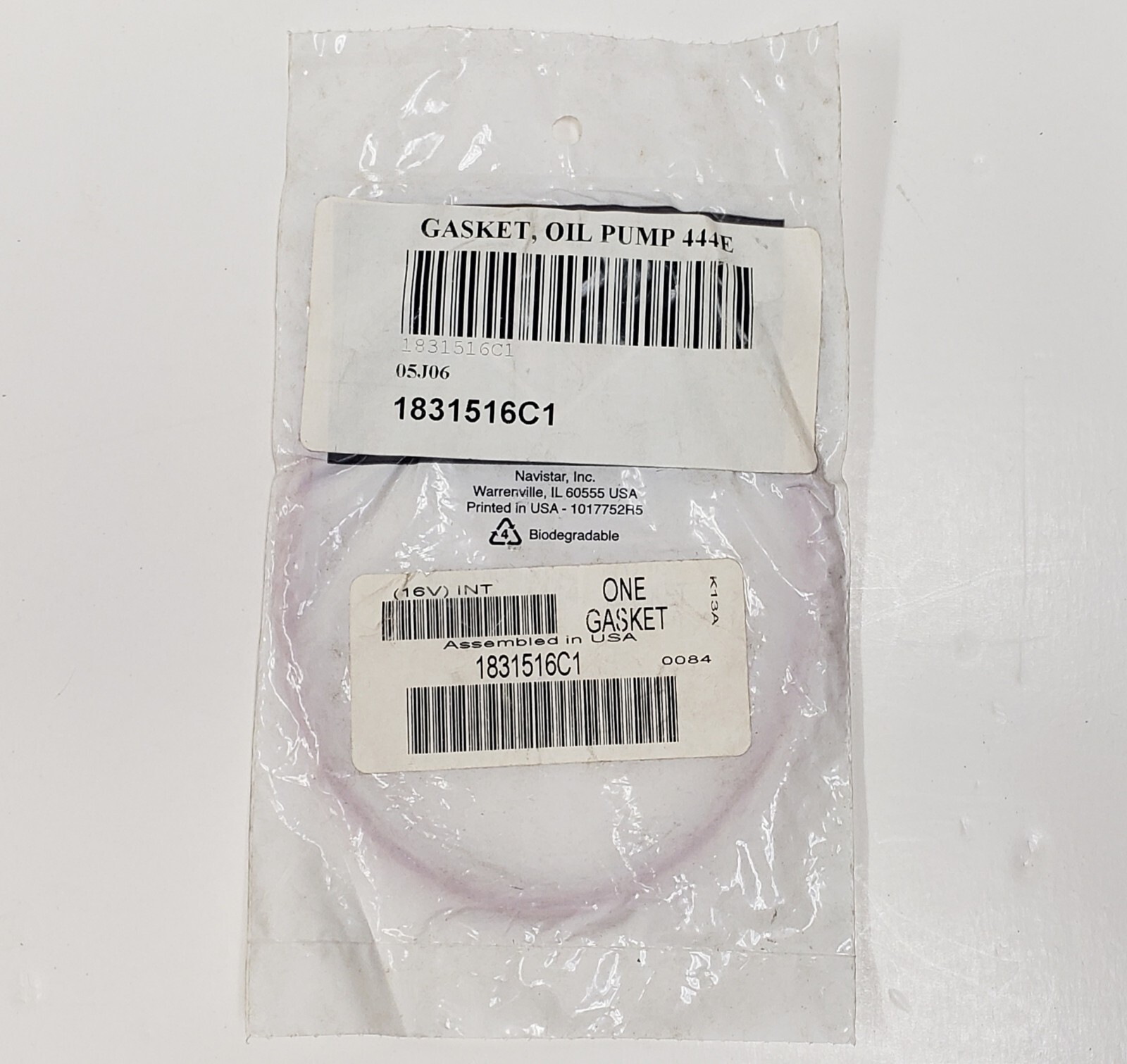 New Original OEM International/Navistar Oil Pump Housing Gasket