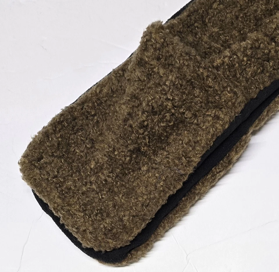 NWT Domo Kun Angry Face Snood Hat w/ Attached Scarf & Mittens Adult - Image 4 of 4