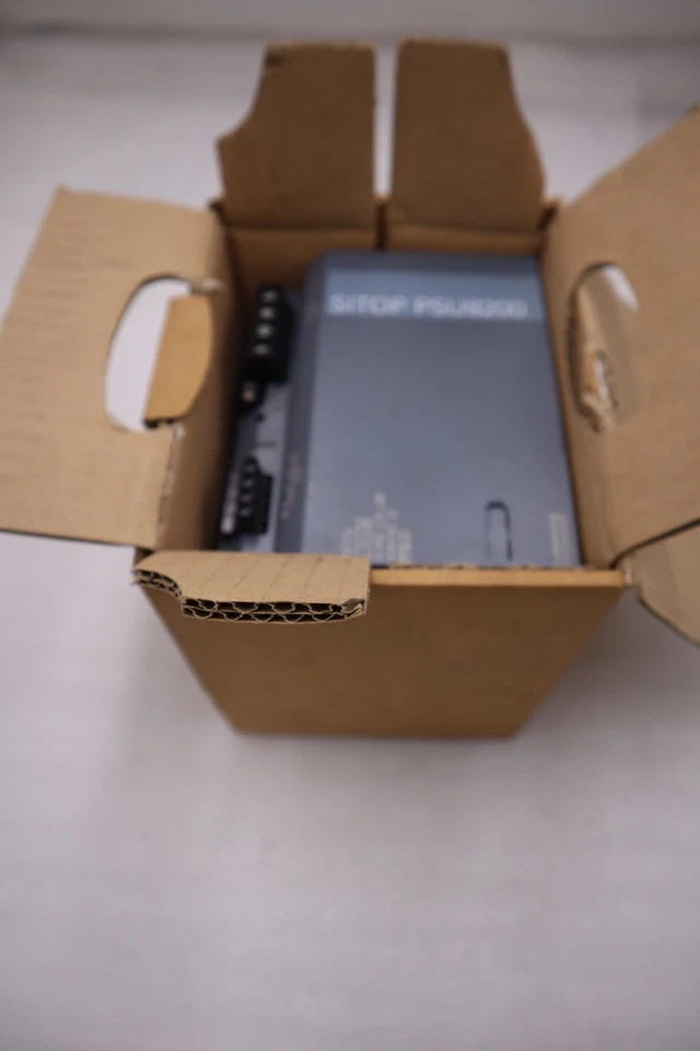 NUEVA EN CAJA FUENTE DE ALIMENTACIÓN SIEMENS SITOP PSU8200 6EP1437-3BA10 STOCK H271 Foto 2 de 4