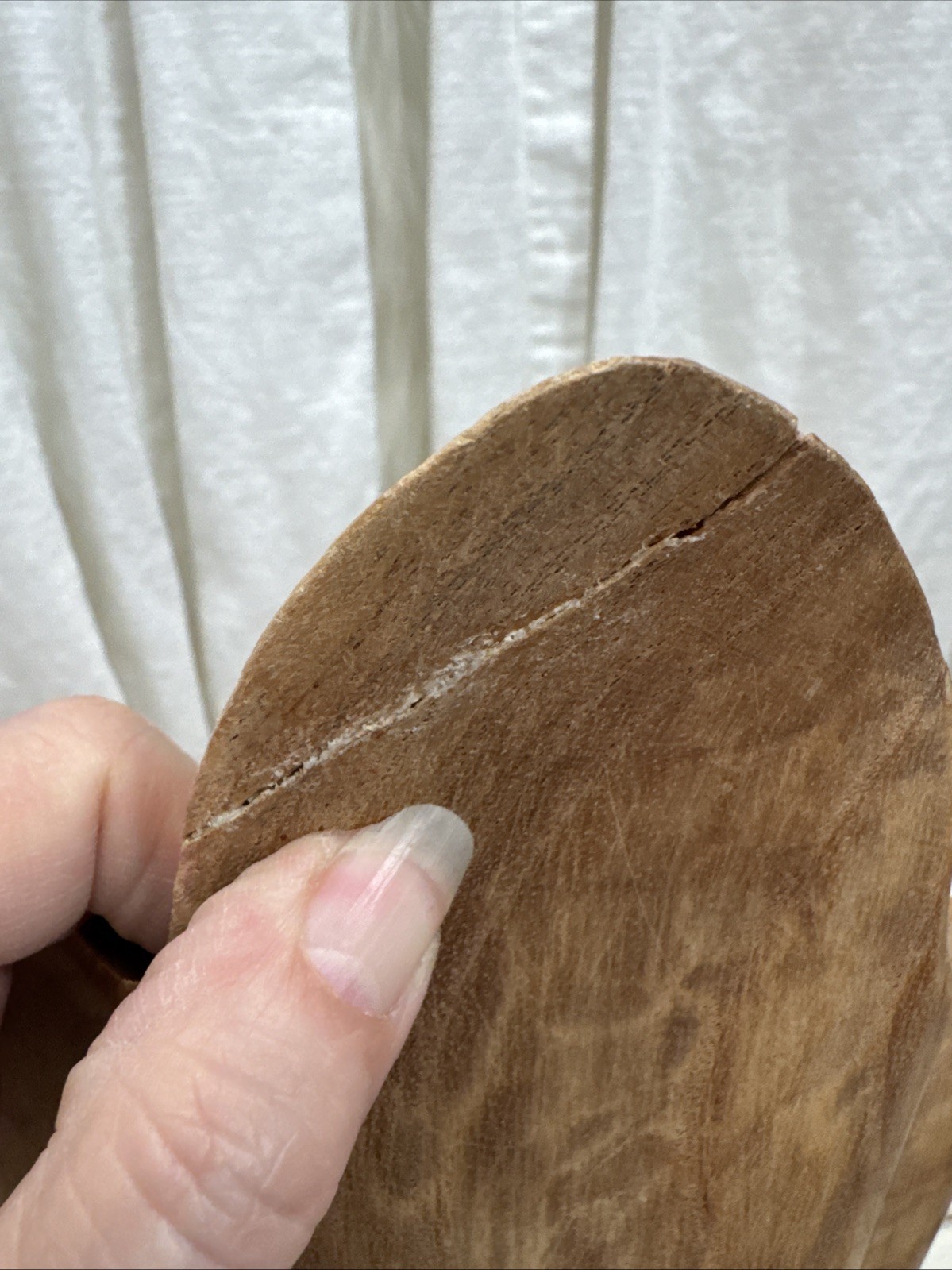 VTG 40/50s HAND CARVED WOODEN Scalloped, Clamshell Dish Bowl Defect