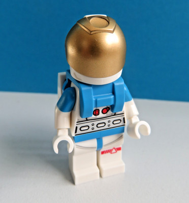 LEGO  City Lunar Research Astronaut Minifigure Space Exploration 60349 cty1424