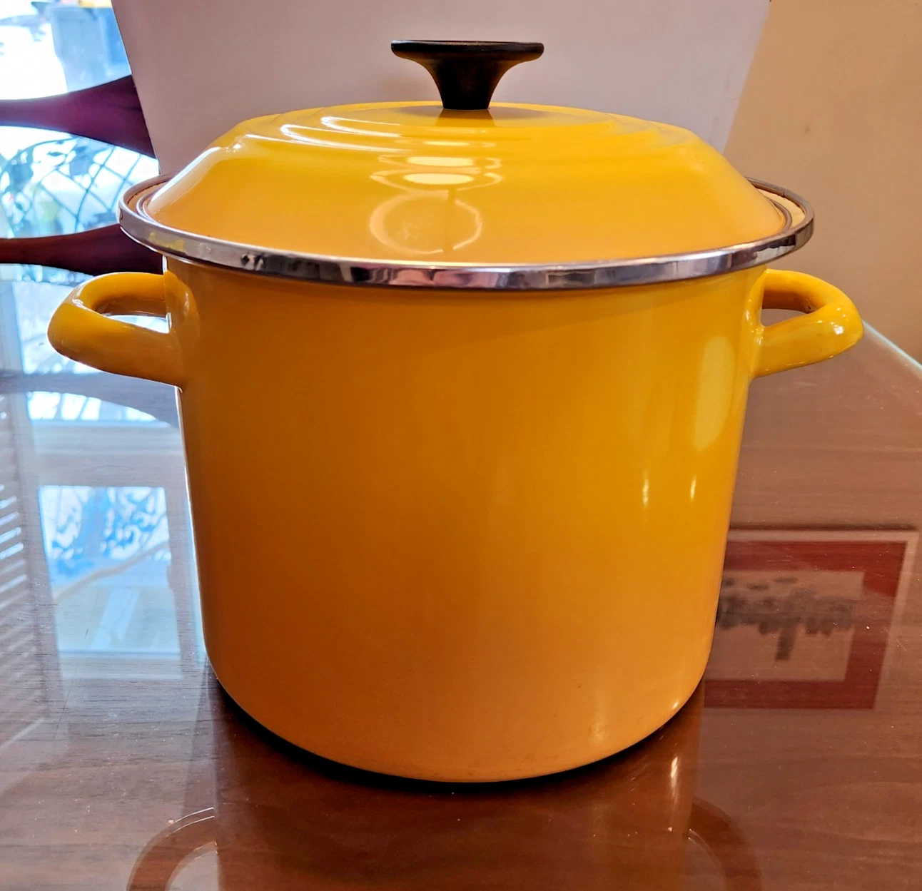 Le Creuset 6 Qt Enameled Steel Stockpot Uncommon Soleil Yellow Color with Lid