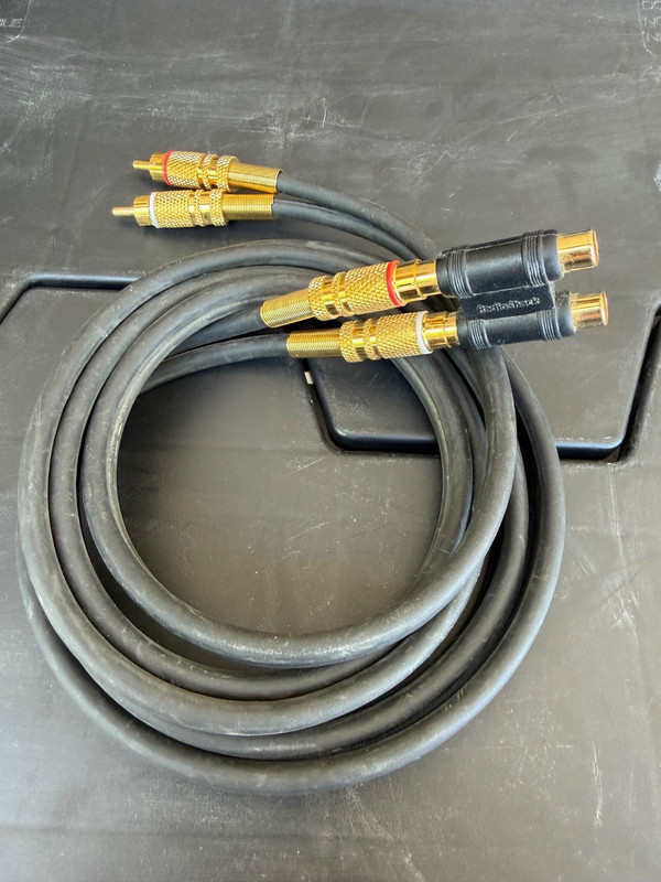 Radio Shack 6 Ft Shielded 24K Gold Plated Stereo Audio Video Cable 2 Strand USA