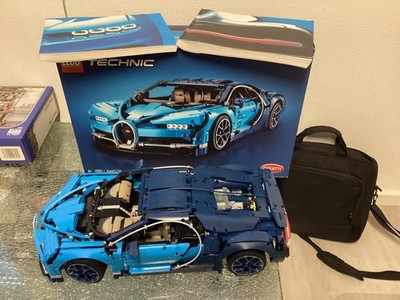 LEGO TECHNIC: Bugatti Chiron (42083)