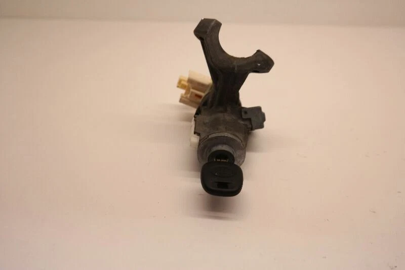 03-20 Interruptor de encendido TOYOTA 4 RUNNER encendido convencional con llave OEM Foto 2 de 4