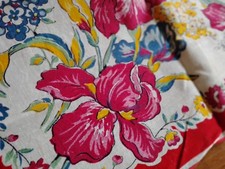 VTG 1950'S RED IRIS-BLUE LILACS w WHITE HANKIE-NOS--HAND ROLLED EDGE NICE!