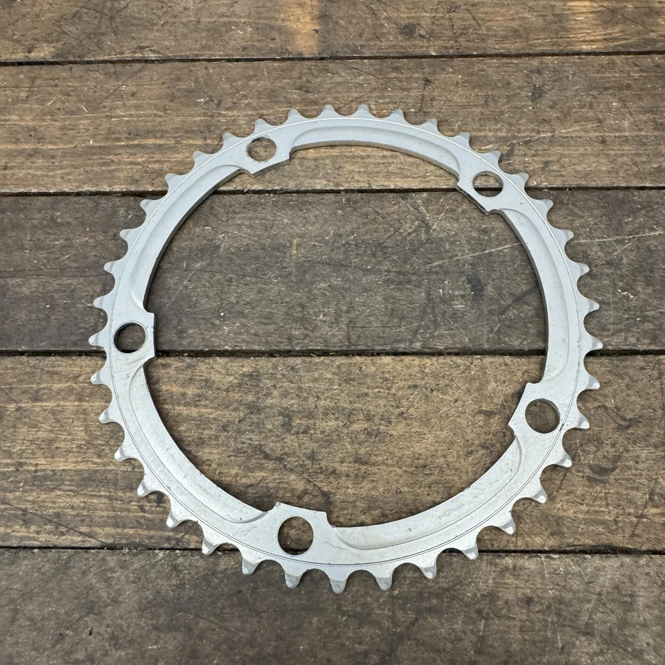 Plato Campagnolo 39T 135mm BCD 5 Pernos Bicicleta de Carretera 39 Dientes Hecho en Italia Aleación Foto 4 de 4