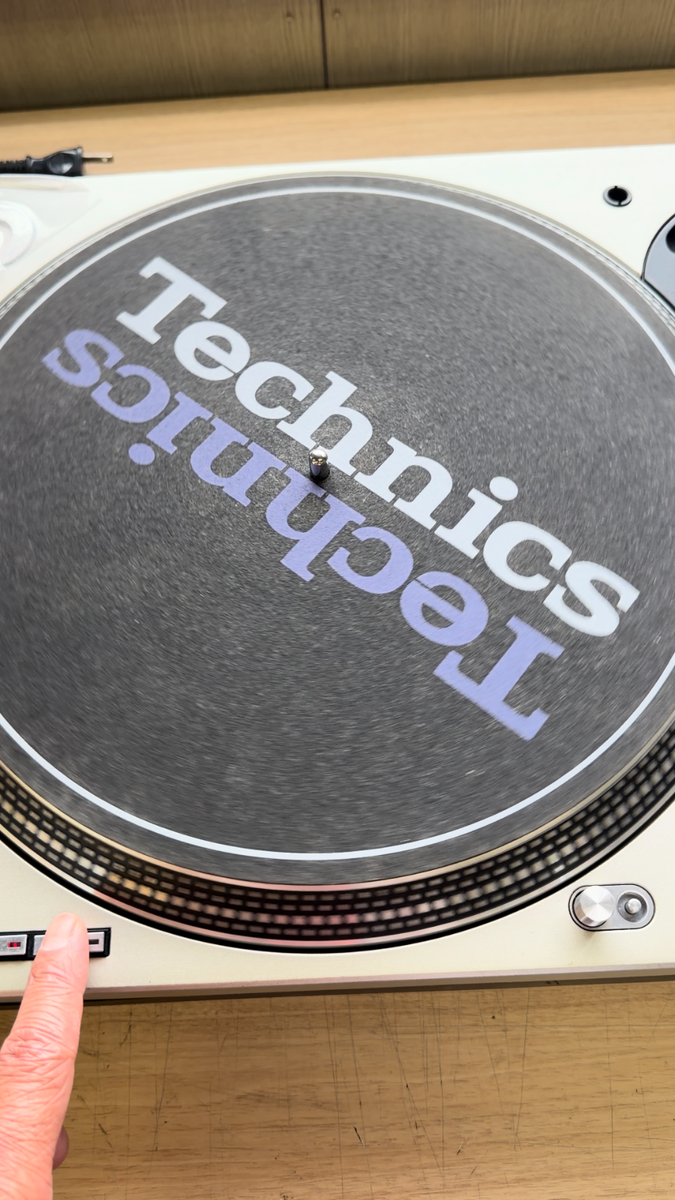 Technics SL-1200 MK3D Silver Set of 2 Direct Drive DJ Turntables