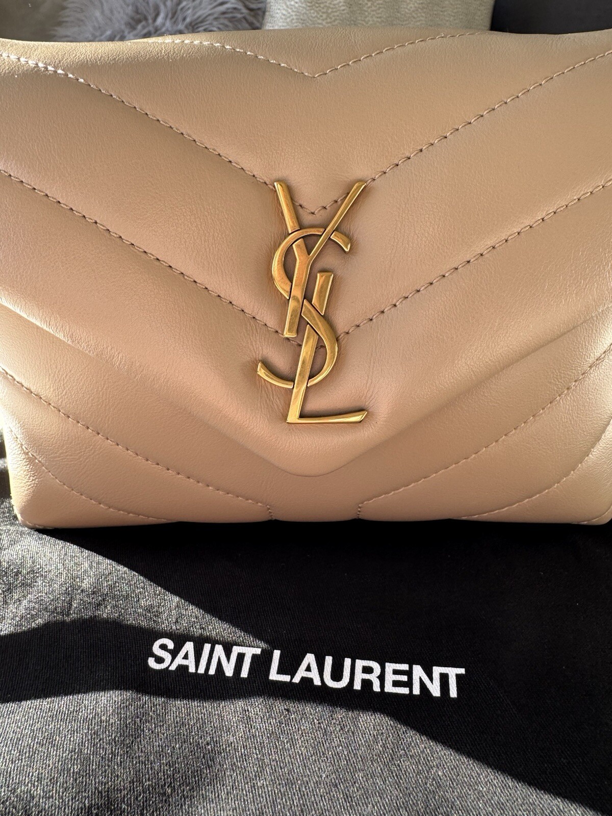 Borsa a mano Saint Laurent giocattolo Mini Loulou in pelle matelassé
