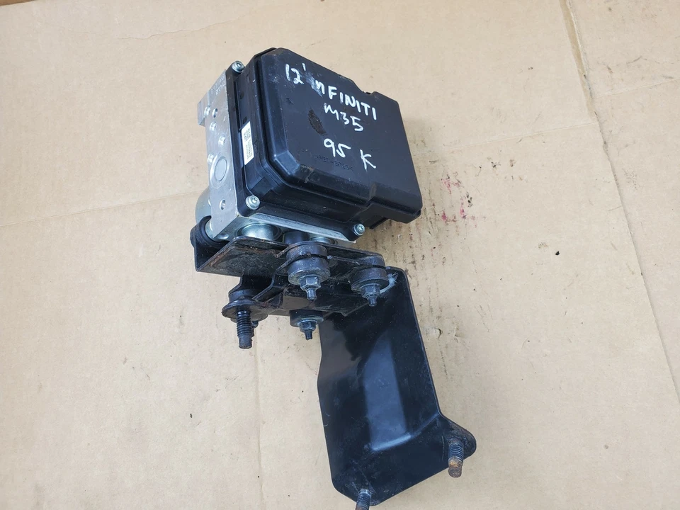 Infiniti M35h 2012 ABS módulo de bomba de freno antibloqueo 476601MG0A OEM Foto 4 de 4