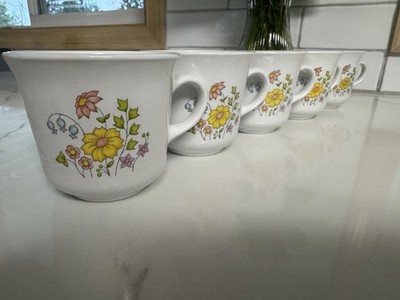 5 - Corelle Spring Meadow Coffee/Tea Cups (5) Vintage 1970s
