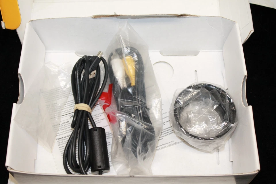 KODAK easy share camera # dx7630 / booklet & accessories - Image 2 of 4