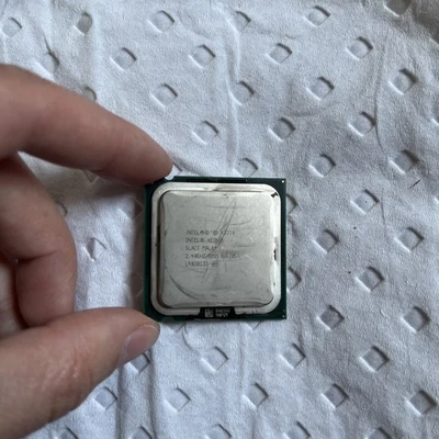INTEL XEON X3220 2.40GHz 8MB 1066MHz LGA775 PROCESSOR - Bild 1 von 2
