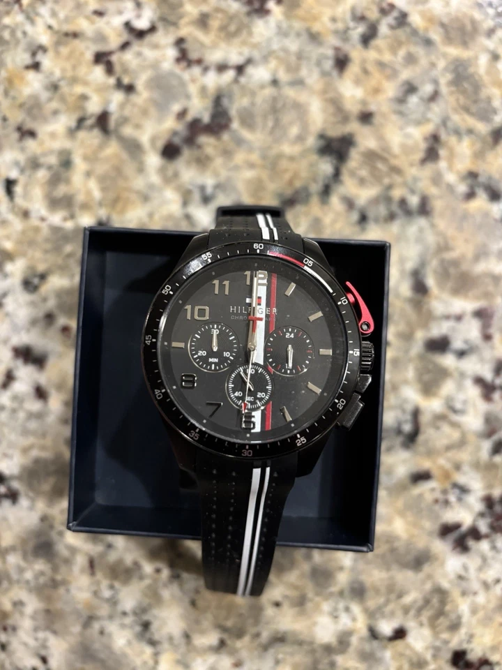 Tommy Hilfiger Vintage Watch Men's Chronograph - Image 2 of 4