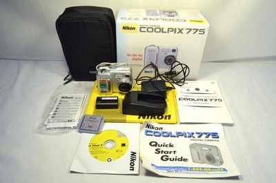 Nikon Coolpix 775 Digital Camera w/ Box & Accessories New Battery Working!