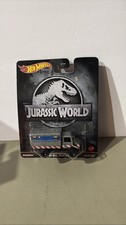 Hot Wheels Premium Jurassic World Mercedes-Benz Unimog U 1300 L 1:64