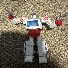 Transformers Studio Series 86-23 SS86 Voyager...