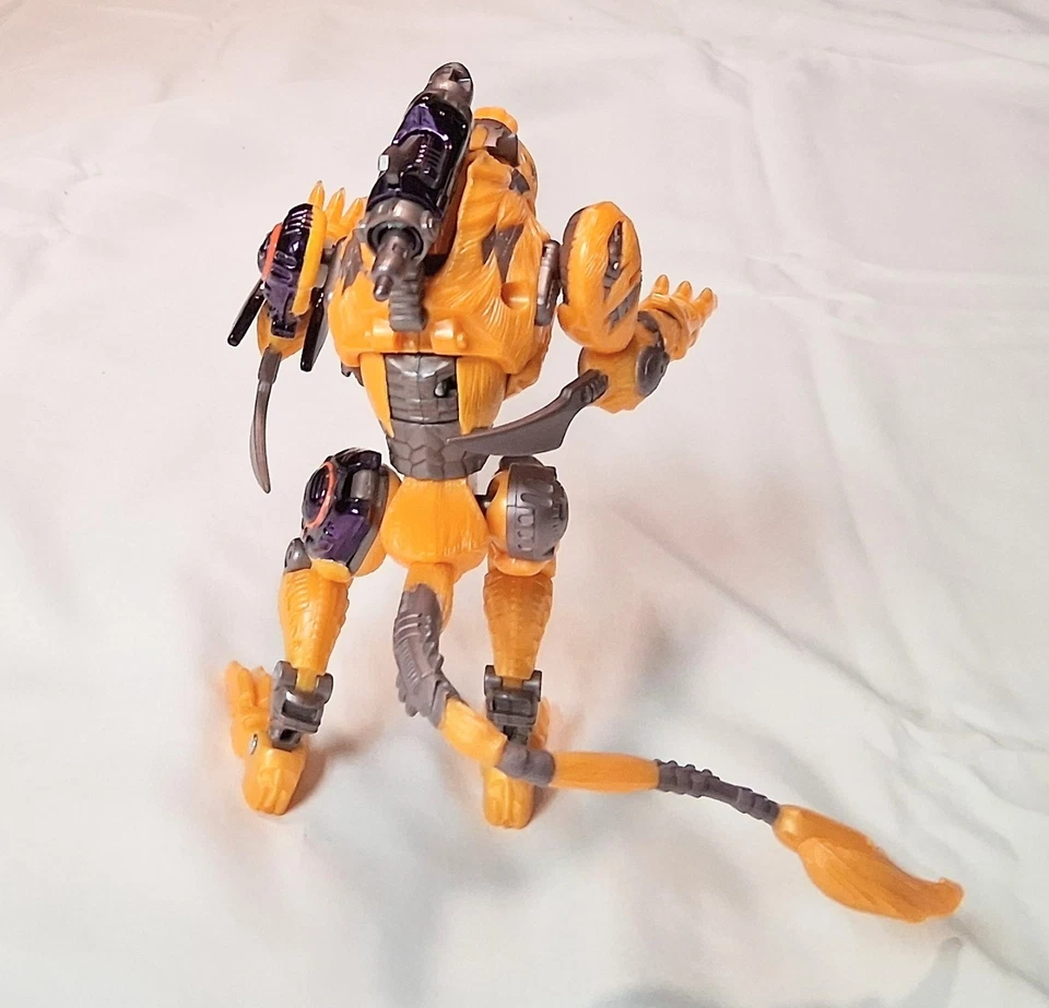 1999 Transformers Beast Wars Transmetals 2 Cheetor Complete - Image 4 of 4