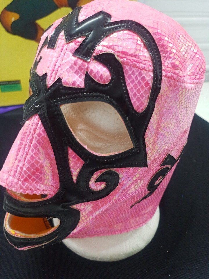 MIL MASCARAS PINK MASK MEXICAN PRO WRESTLING LUCHA LIBRE HARD TO FIND