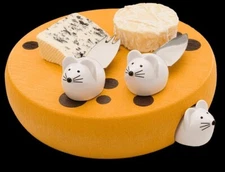 Mobi Mouse House Cheese Wheel Charcuterie Board Server Tray Knife Set CUTE GIFT