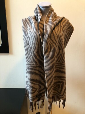 NEW SAKS FIFTH AVENUE CASHMERE BROWN ANIMAL PRINT FRINGE SCARF