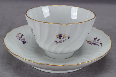 18th Century Flight Worcester Hand Painted Purple & Gold Tea Bowl & Saucer