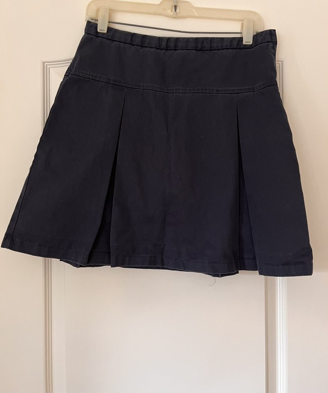 Gap kids Navy uniform skirt with adjustable vate size 14+