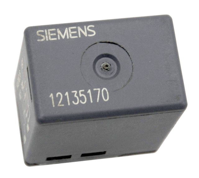 Реле gm 13502752