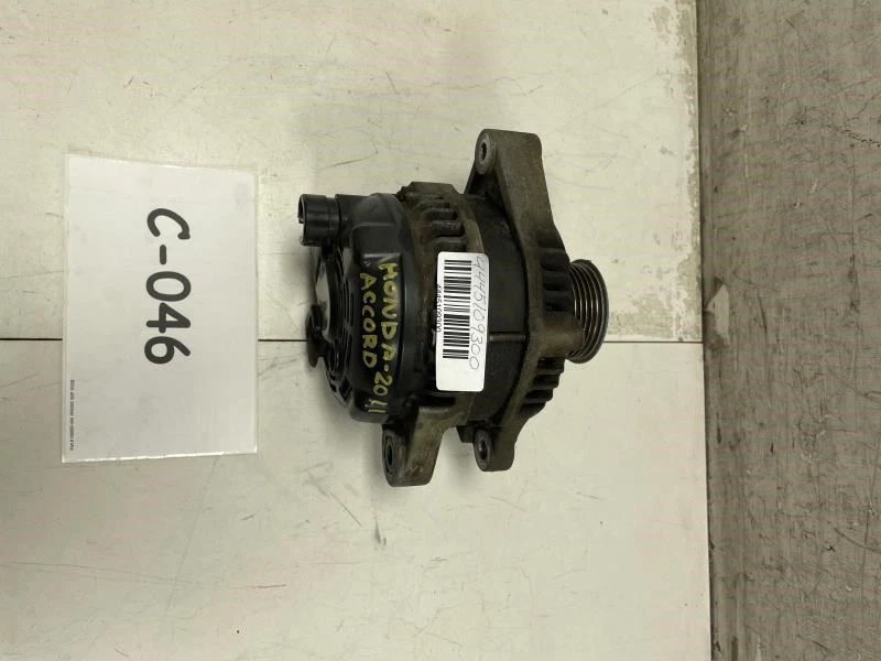 Honda Accord 2011 sedán LX 2,4 L alternador OEM+ Foto 4 de 4