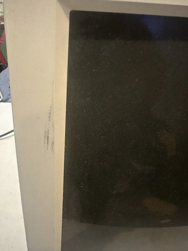 Gateway CPD-VX900 19" CRT computer monitor (aperture grill like Sony Trinitron) - Image 3 of 4