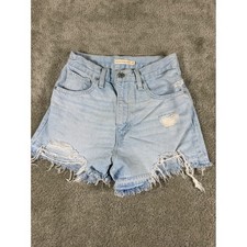 Levis High Waisted Mom Shorts Light Wash Distressed Denim Size 27 WaterLess