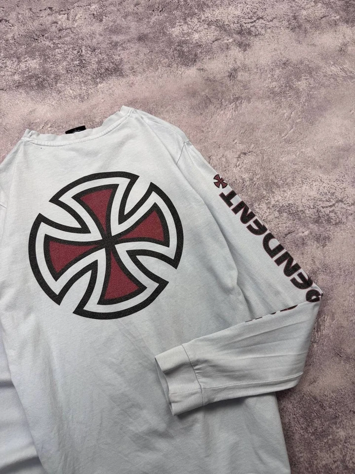 Monopatín vintage Independent Iron Cross manga larga Foto 2 de 4