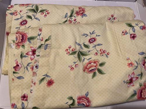 Yellow Floral Curtains. V&A Design. 100% Cotton. 66 (w) X 74 (L) Ins. - Picture 3 of 7