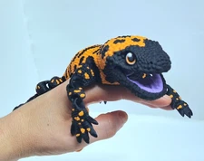 3D-Printed Articulated Gila Monster Flexible Body & Movable Mouth